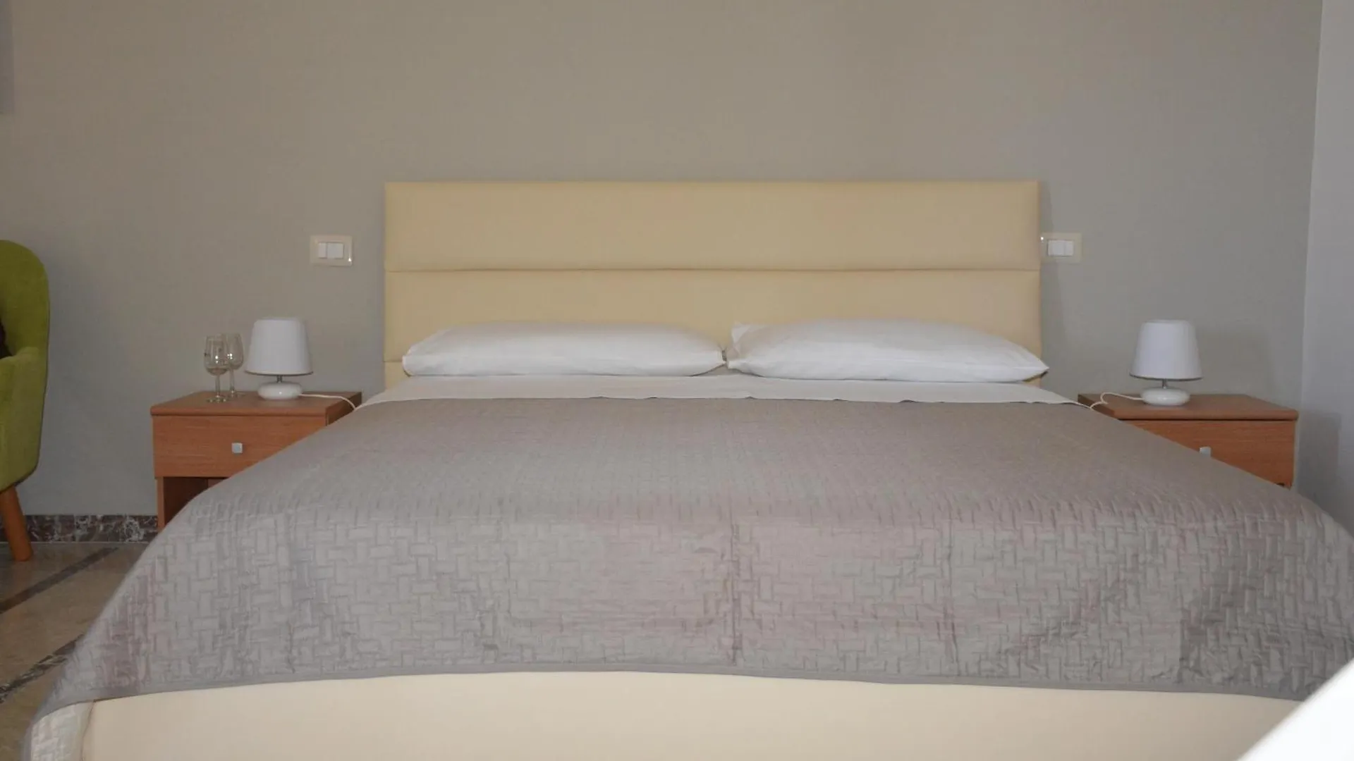 Pachino - Casa Nanu - Un Bilocale 75Mq E Un Monolocale 40Mq Villa Olaszország